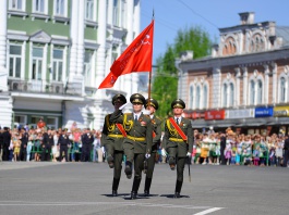 В Вологде состоялся парад, посвященный 71-й годовщине Великой Победы