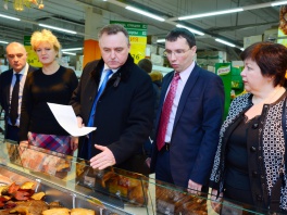 Евгений Шулепов: Спекуляций цен на продукты питания в Вологде не допустим