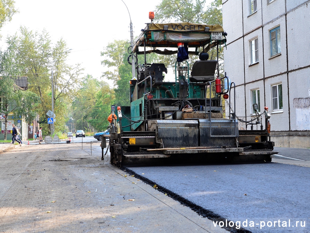 Дорожный ремонт начался в микрорайонах Бывалово и Водники