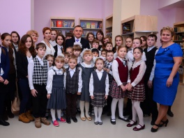 Евгений Шулепов открыл 17 декабря новую городскую библиотеку – 21-ю по счету