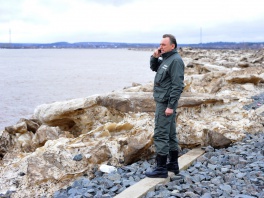 Глава Вологды Евгений Шулепов лично оценил последствия паводка в Великом Устюге 