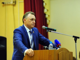 Публичный доклад о результатах работы по развитию города представил Глава Вологды Евгений Шулепов