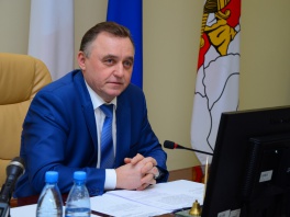 Глава Вологды Евгений Шулепов встретился с Советом работающей молодежи 