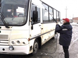 Навести порядок с уборкой общественного транспорта – поставил задачу Глава Вологды Евгений Шулепов
