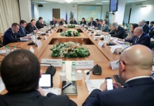 Провел в Государственной Думе расширенное заседание Экспертного совета по небанковским финансово-кредитным организациям.