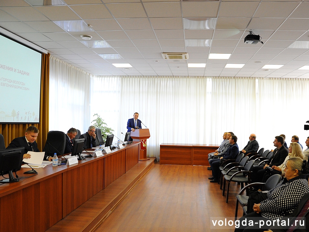 Экономическую ситуацию в регионе и стране обсудили руководители промышленных предприятий Вологды