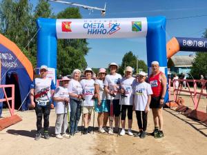В этом году на Всероссийском сельском марафоне в Сметанино появилась новая дисциплина - скандинавская ходьба.